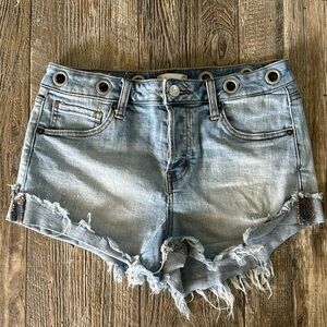 🌟Altard state🌟 Beautiful🌟 Women Jean Shorts, Sise 27
